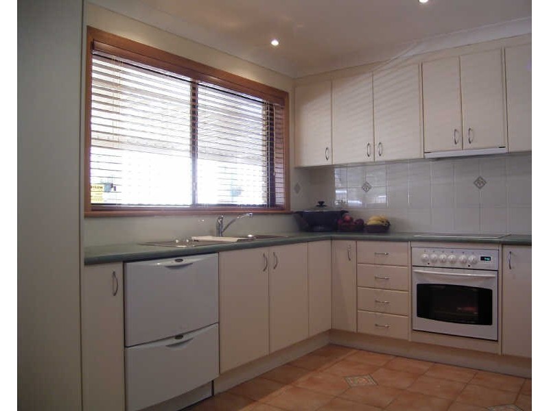 18 Eungella Place, Orange NSW 2800