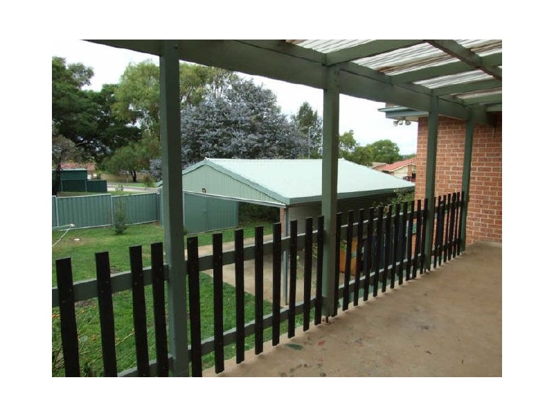 10 Friendship Place, Orange NSW 2800