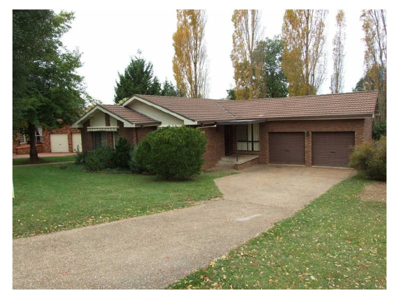 15 Kamdell Place, Orange NSW 2800
