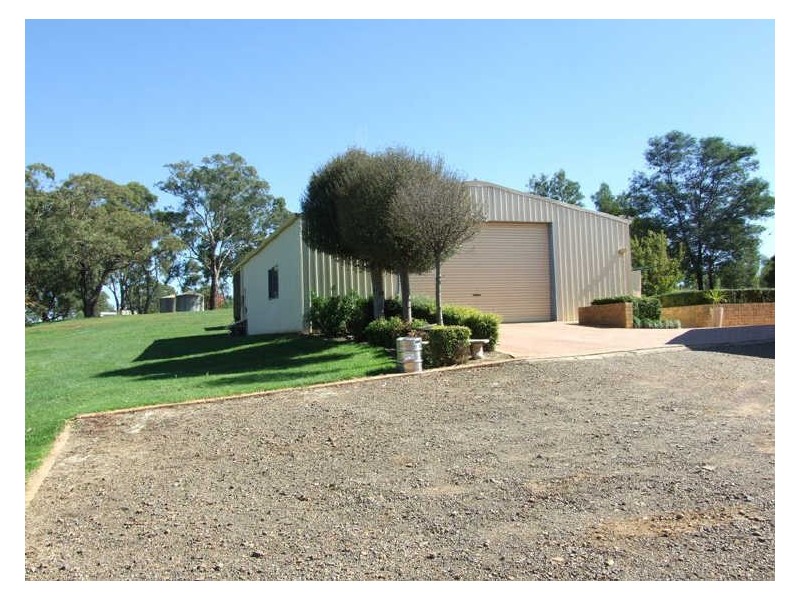 22 Hughes Street, Orange NSW 2800