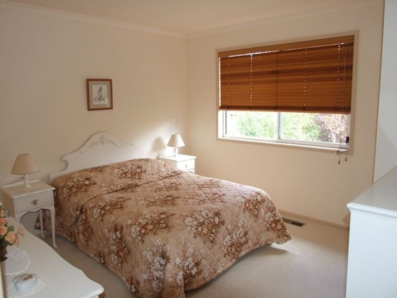 1 Ibis Crescent, Orange NSW 2800
