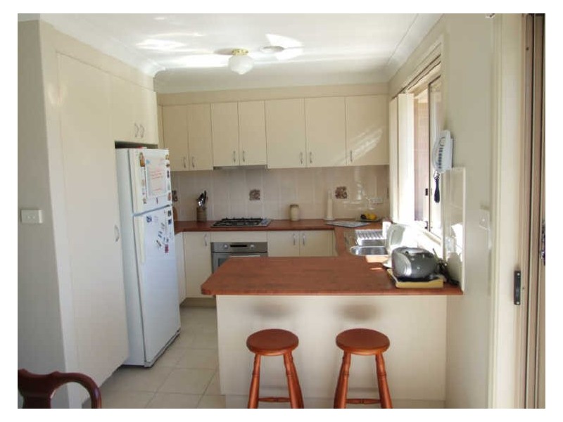 5/4 Covent Close, Orange NSW 2800