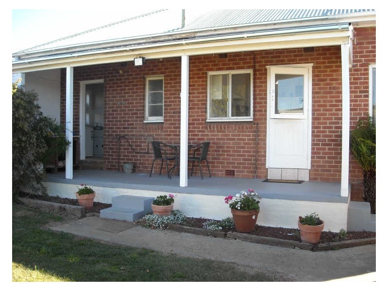354 Peisley Street, Orange NSW 2800