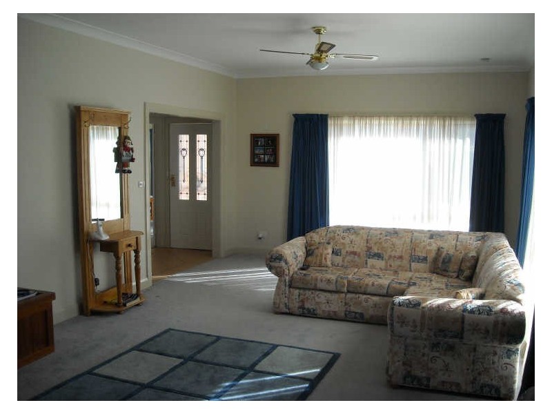 354 Peisley Street, Orange NSW 2800