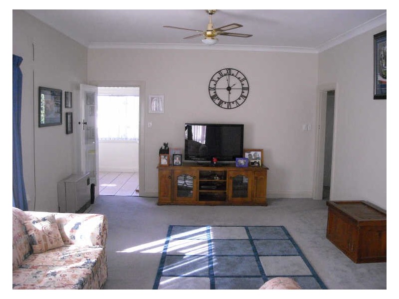 354 Peisley Street, Orange NSW 2800