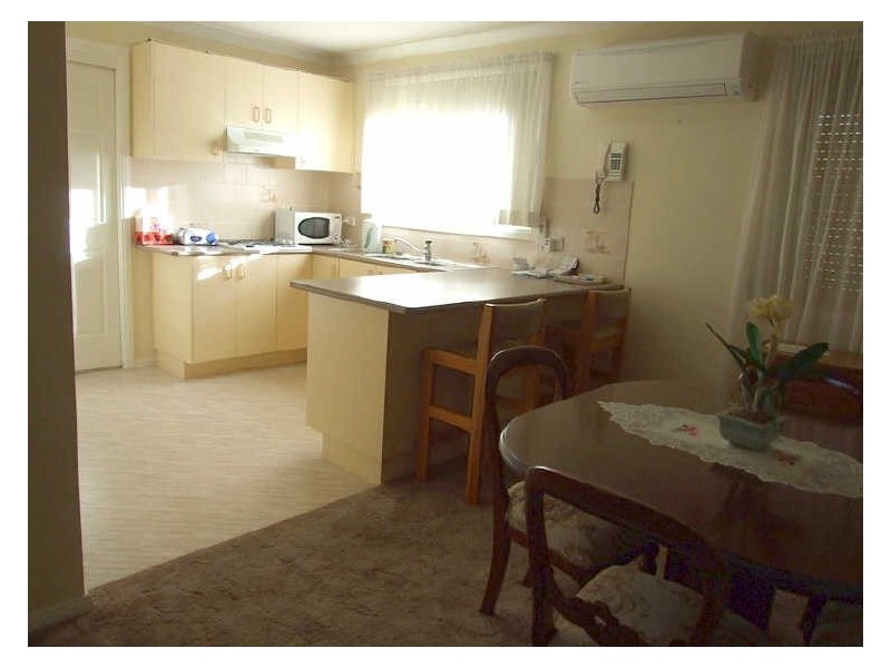 2/131a March Street, Orange NSW 2800