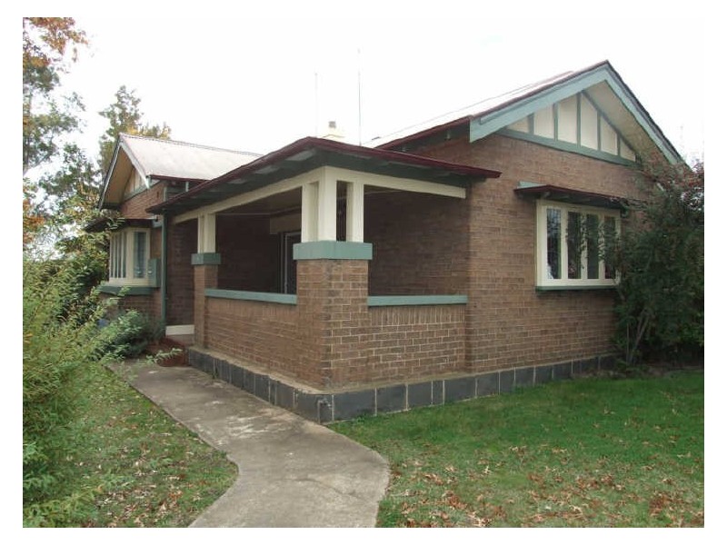1 Dora Street, Orange NSW 2800