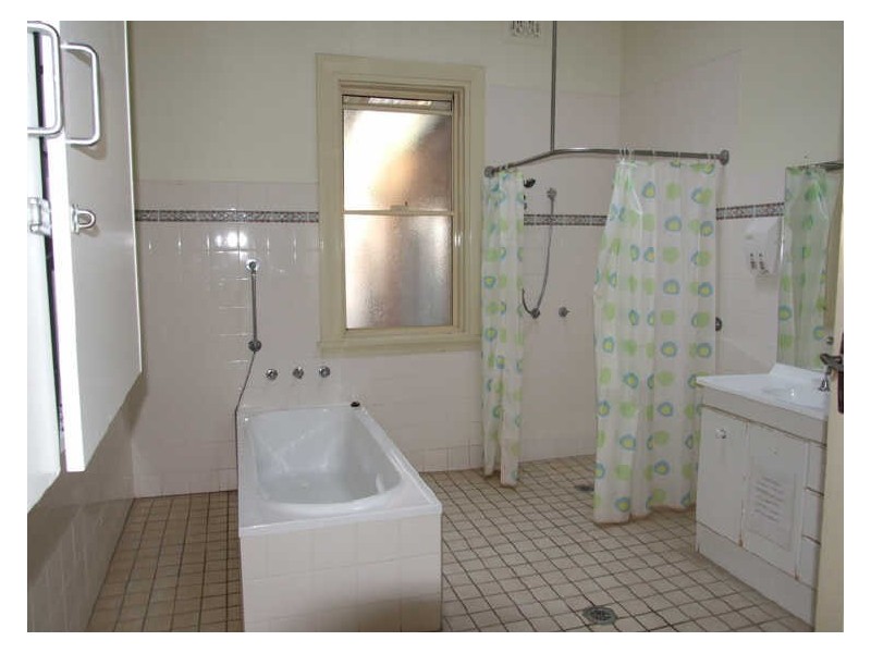 1 Dora Street, Orange NSW 2800