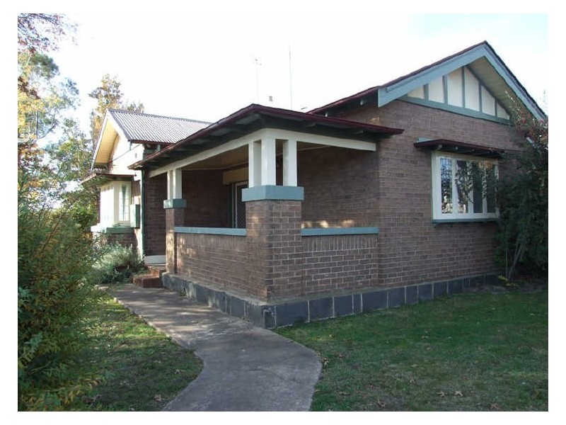 1 Dora Street, Orange NSW 2800