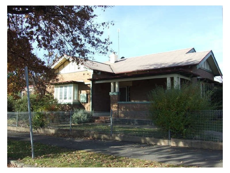 1 Dora Street, Orange NSW 2800
