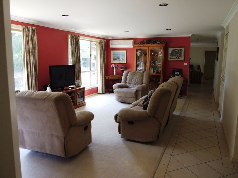 14 Casuarina Drive, Orange NSW 2800