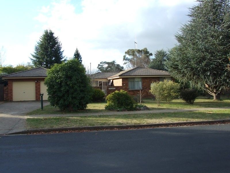 64 Wentworth Lane, Orange NSW 2800