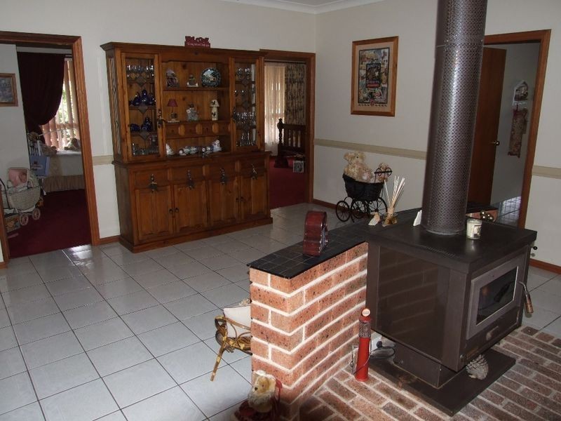 13 Bill Marshall Drive, Orange NSW 2800