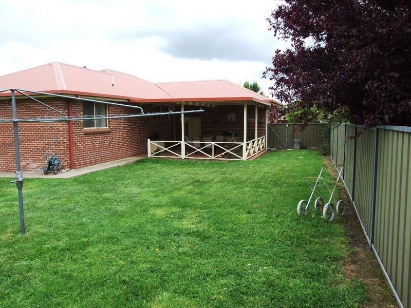 13 Bill Marshall Drive, Orange NSW 2800