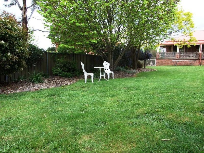 13 Bill Marshall Drive, Orange NSW 2800