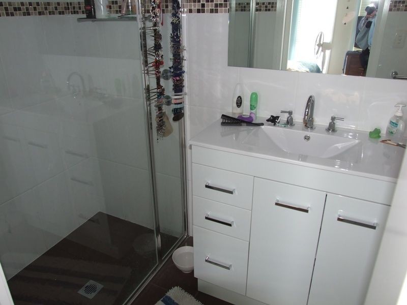 2 Candlebark Crescent, Orange NSW 2800