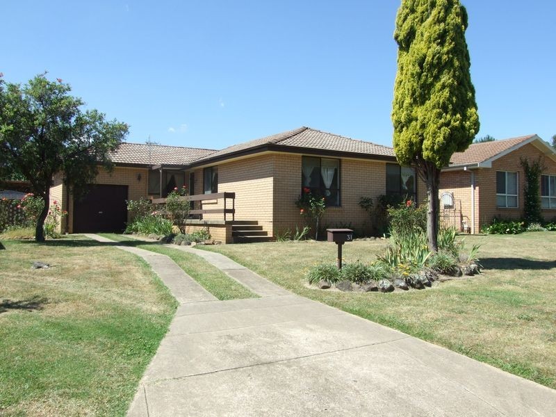 31 Matthews Avenue, Orange NSW 2800