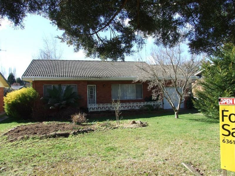 4 Larela Circuit, Orange NSW 2800