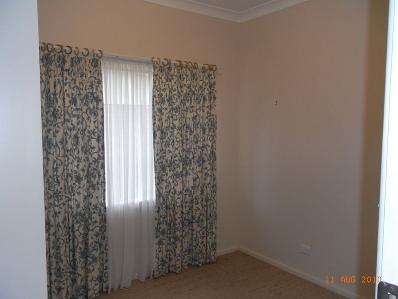 4 Larela Circuit, Orange NSW 2800