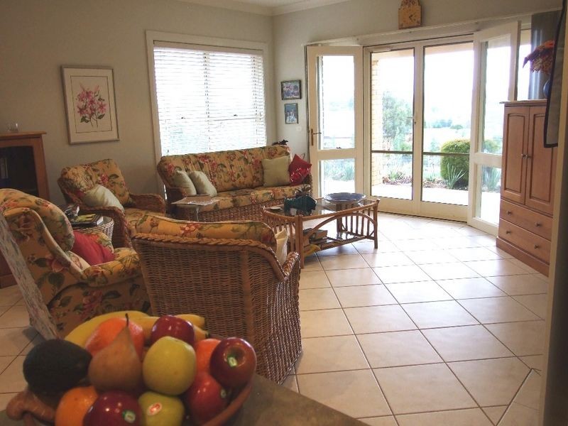 4 Emmas Lane, Orange NSW 2800