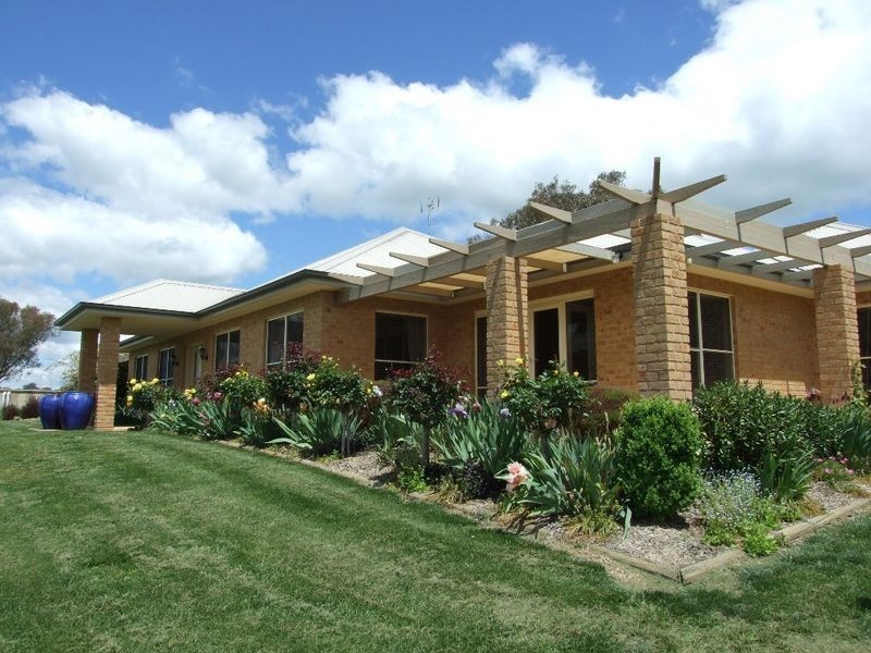 4 Emmas Lane, Orange NSW 2800