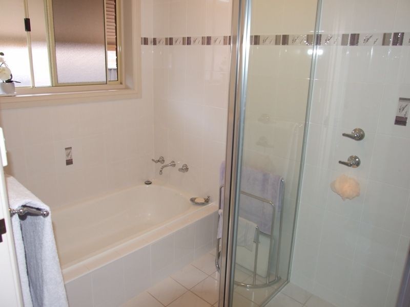 5 Covent Close, Orange NSW 2800