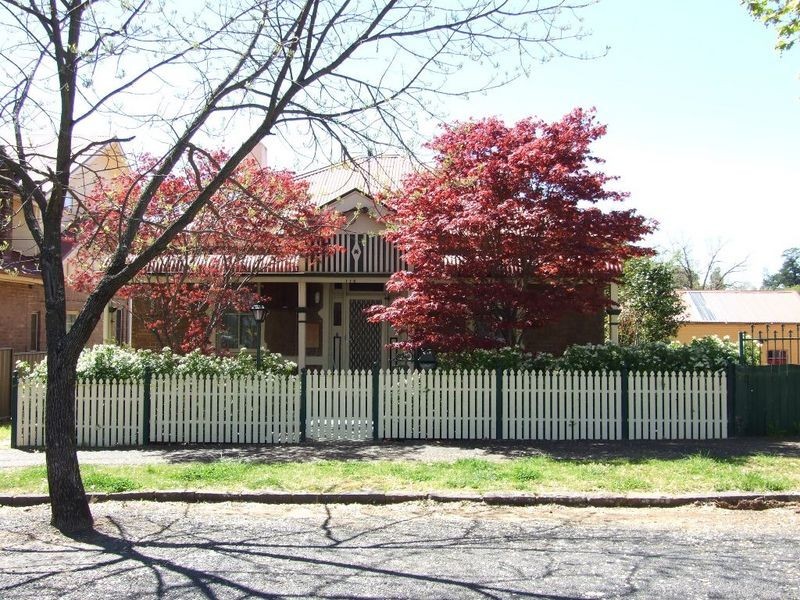 114 McLachlan St, Orange NSW 2800