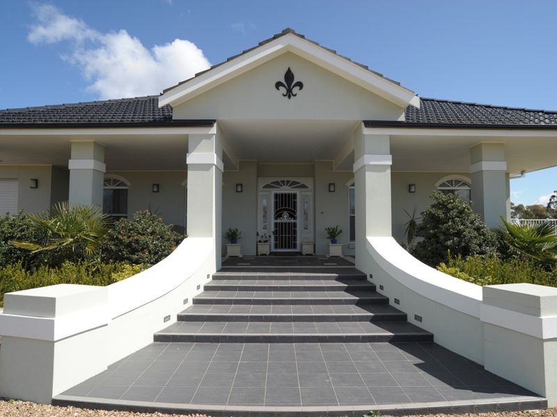 104 Lysterfield Road, Orange NSW 2800