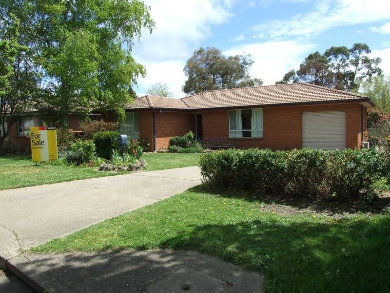 33 Sunny South Crescent, Orange NSW 2800