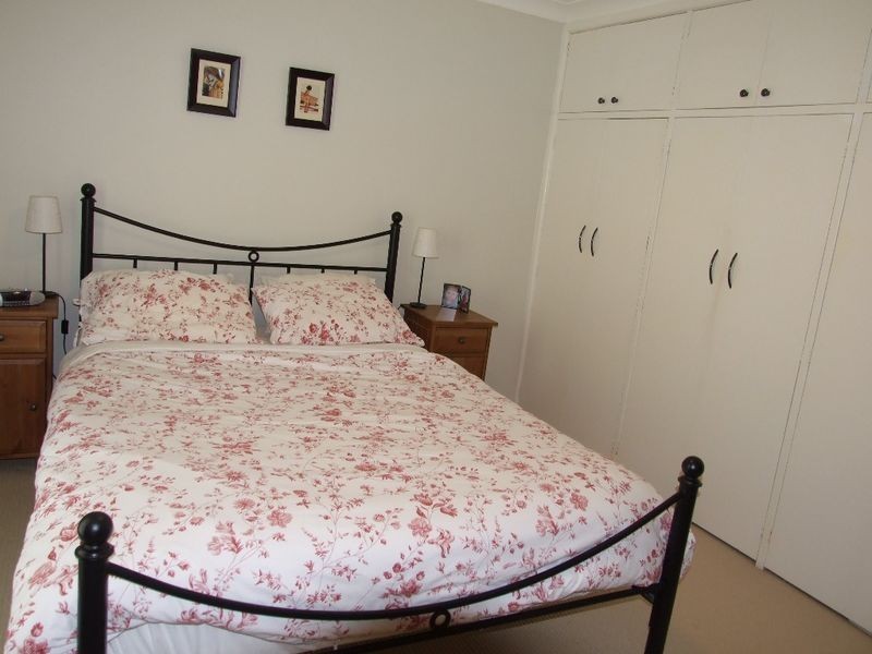33 Sunny South Crescent, Orange NSW 2800