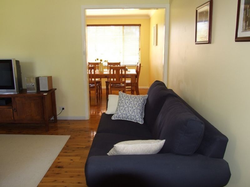 33 Sunny South Crescent, Orange NSW 2800