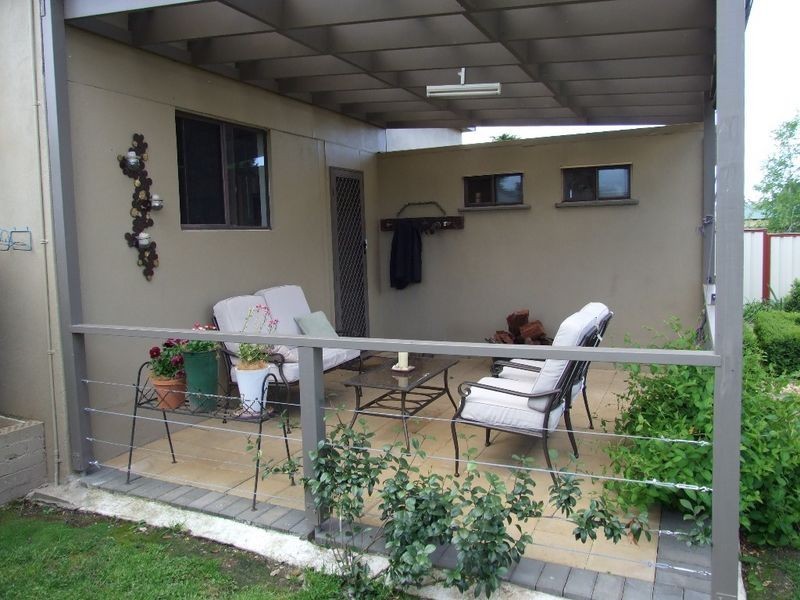 10 Lucknow Street, Spring Hill NSW 2800