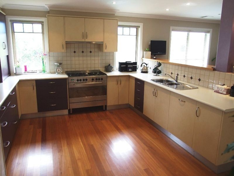 11 Thorpe Place, Orange NSW 2800