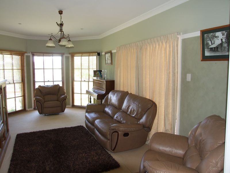 Brigalow Kangaroobie Lane, Orange NSW 2800