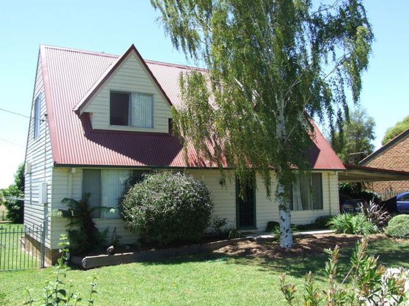 19 Church Street, Millthorpe NSW 2798
