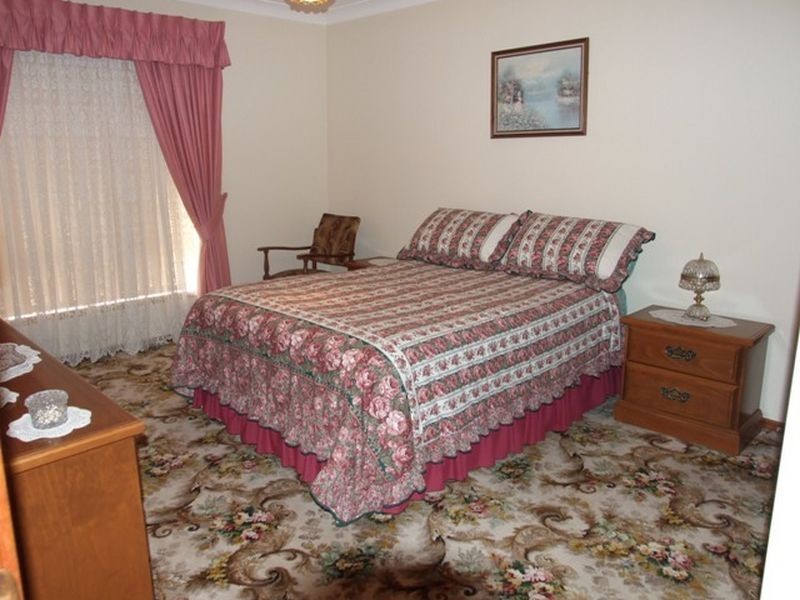 48 Tynan Street, Orange NSW 2800