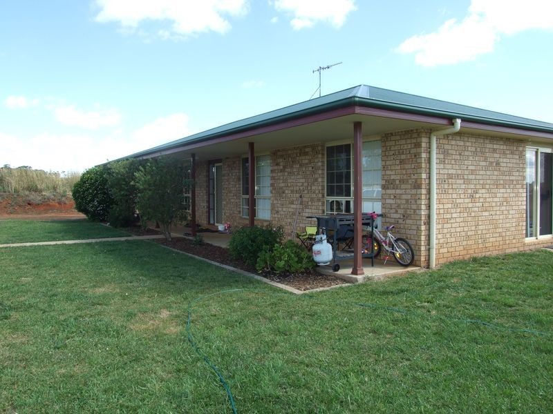 317 Tallwood Road, Forest Reefs NSW 2798