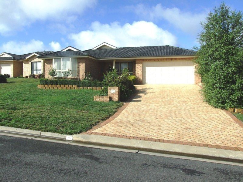 52 Olympic Drive, Orange NSW 2800