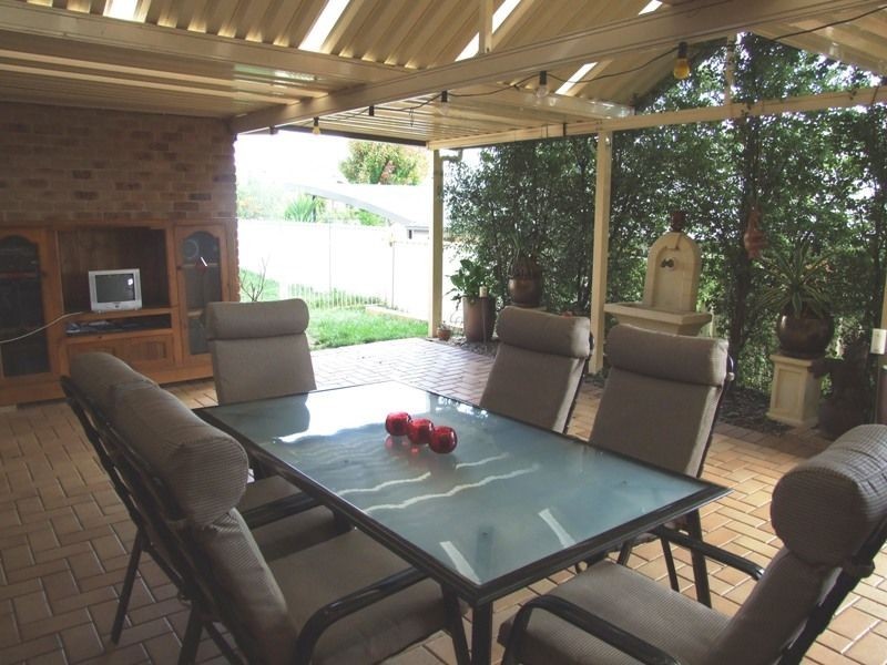 52 Olympic Drive, Orange NSW 2800