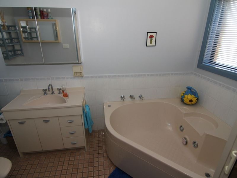 224 Ploughmans Lane, Orange NSW 2800