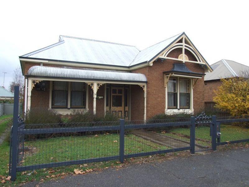 18 Summer Street, Orange NSW 2800