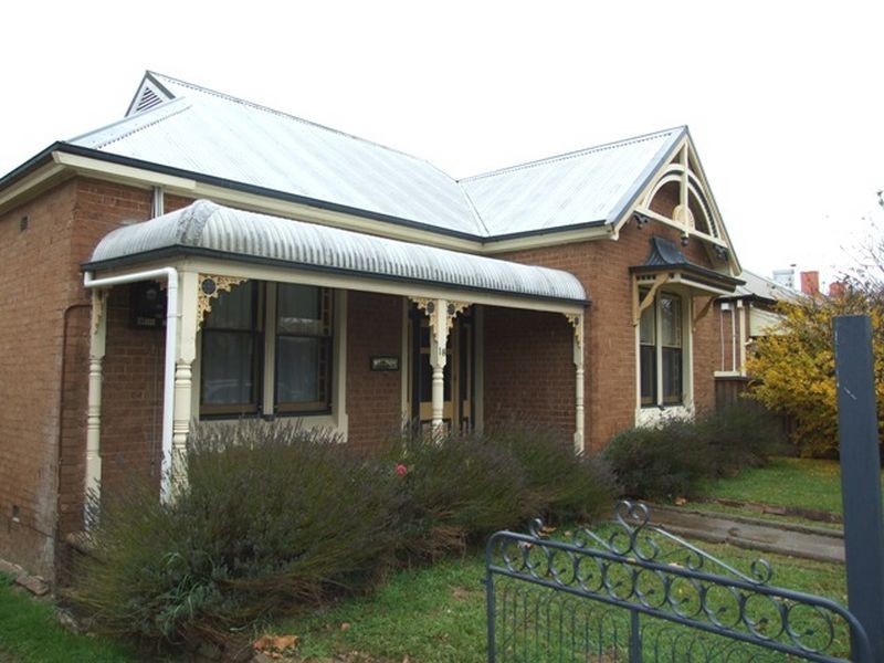 18 Summer Street, Orange NSW 2800