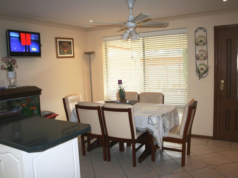 7 James Cook Crescent, Orange NSW 2800