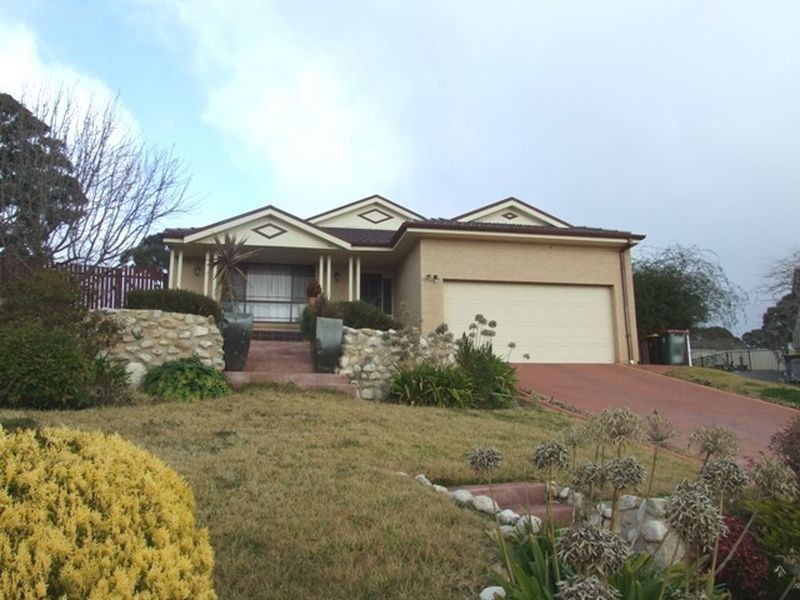 7 Emily Place, Orange NSW 2800