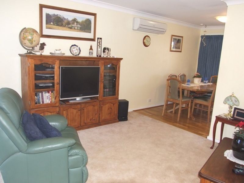 11 Rawle Avenue, Orange NSW 2800