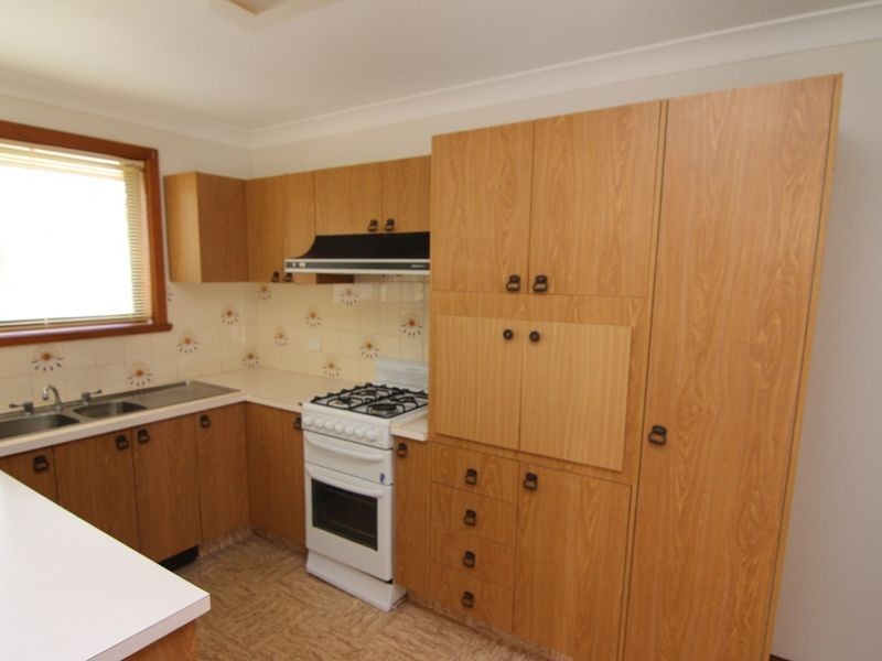 1/1 Mitchell Parade, Orange NSW 2800