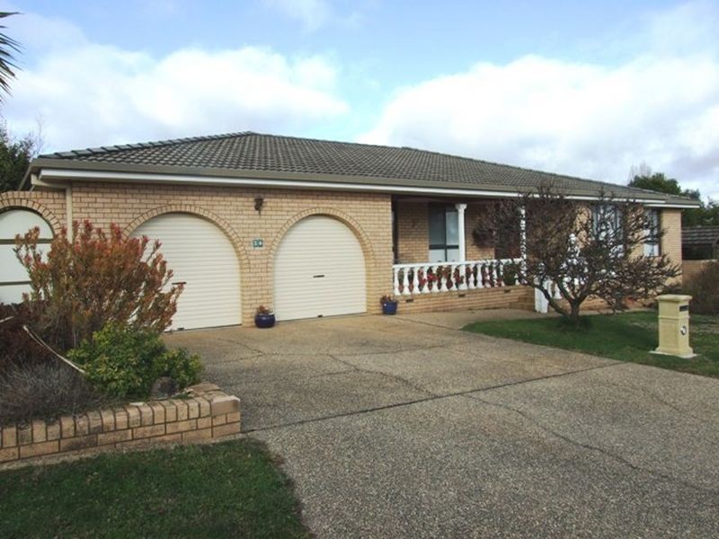 30 Mitchell Parade, Orange NSW 2800