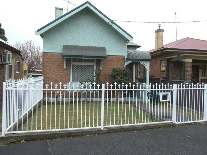 369 Summer Street, Orange NSW 2800