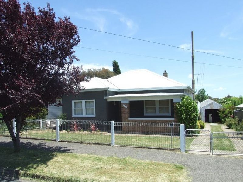 117 Autumn Street, Orange NSW 2800