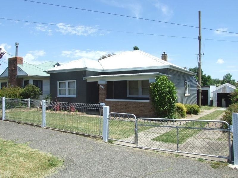 117 Autumn Street, Orange NSW 2800